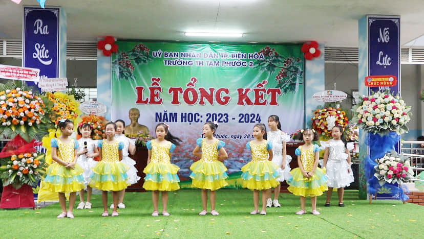 Trường Tiểu học Tam Phước 2 tổ chức tổng kết năm học 2023- 2024